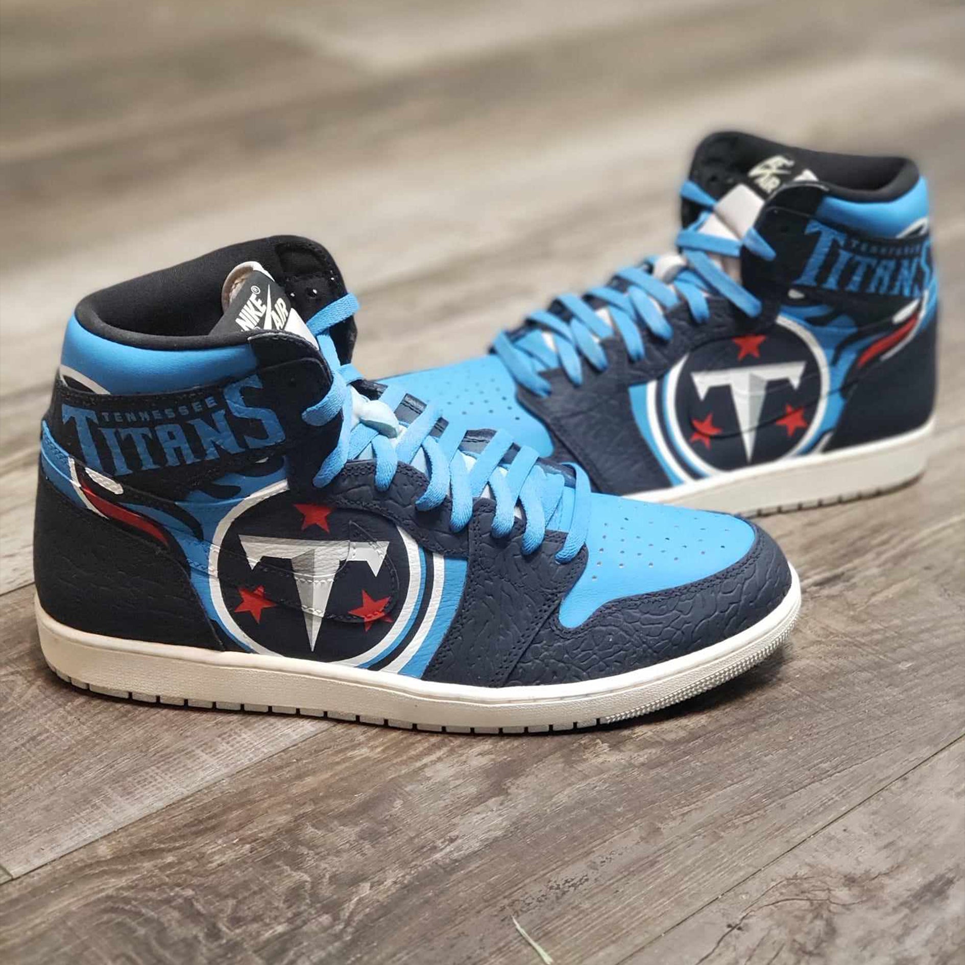 Tennessee Titans AJ1 Retro OG Mid