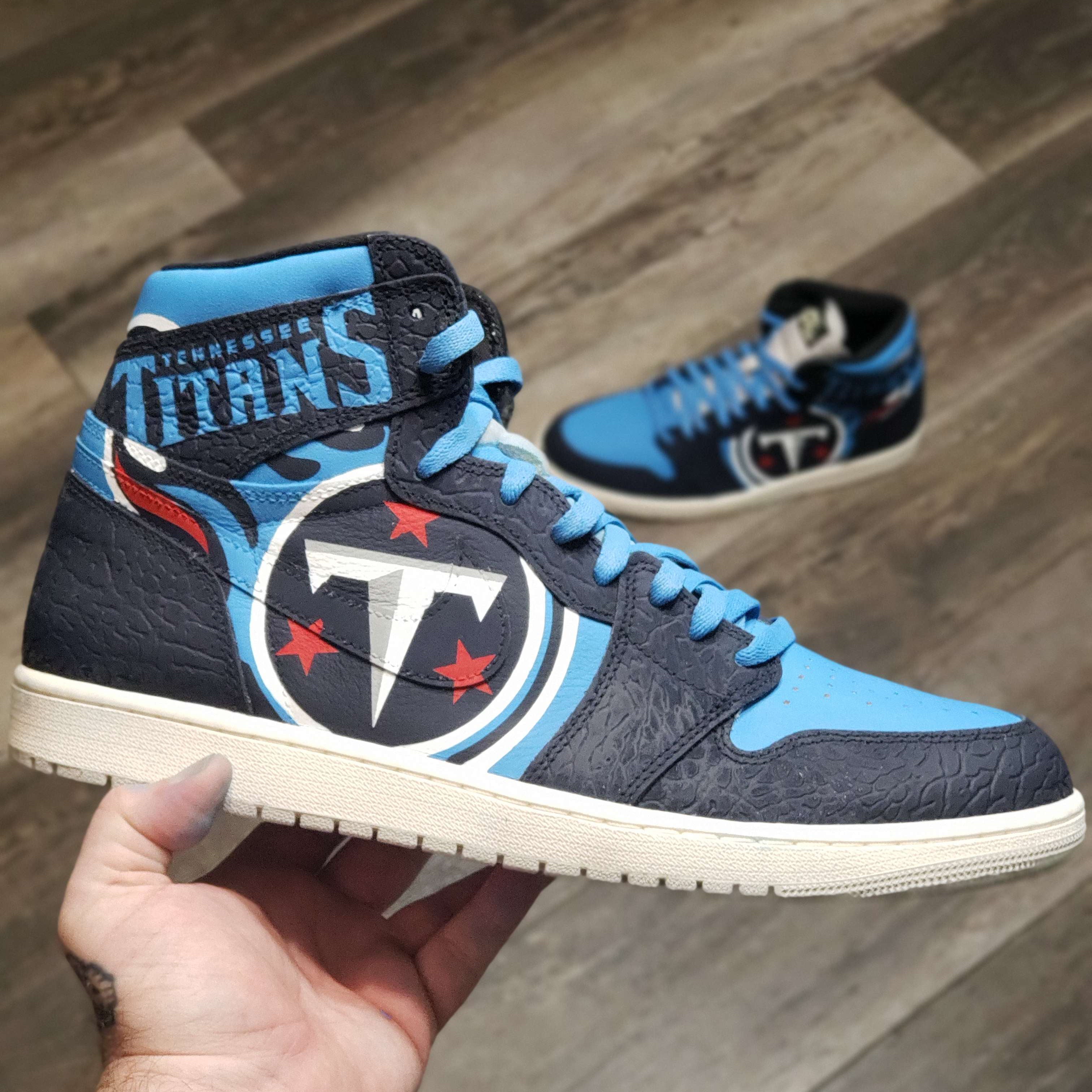 Tennessee Titans AJ1 Retro OG Mid