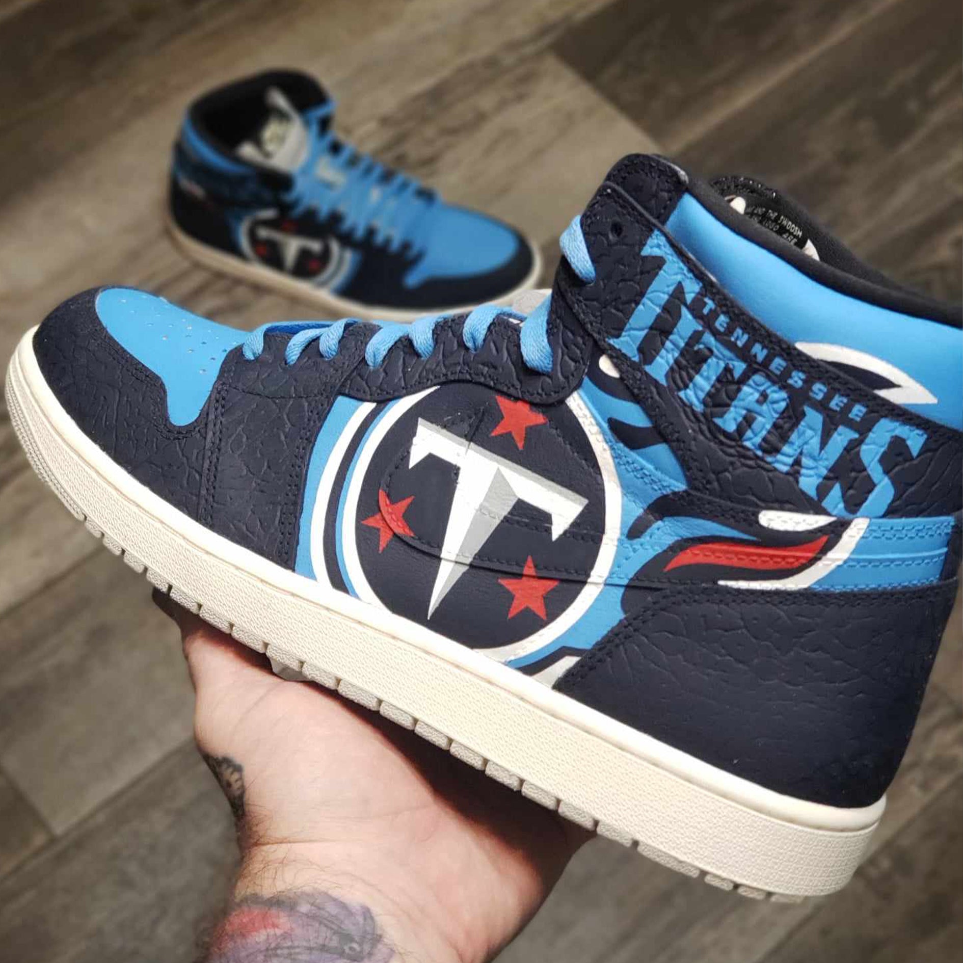 Tennessee Titans AJ1 Retro OG Mid